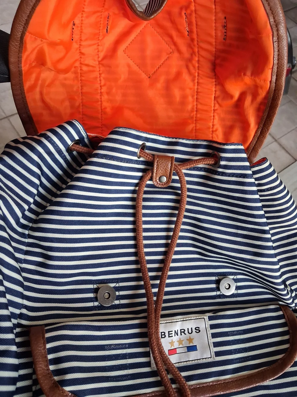 N/A stylish navy